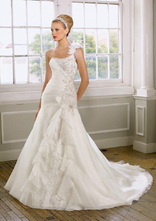 brides photo of Mori Lee 1608